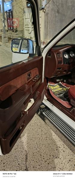 Nissan Pickup